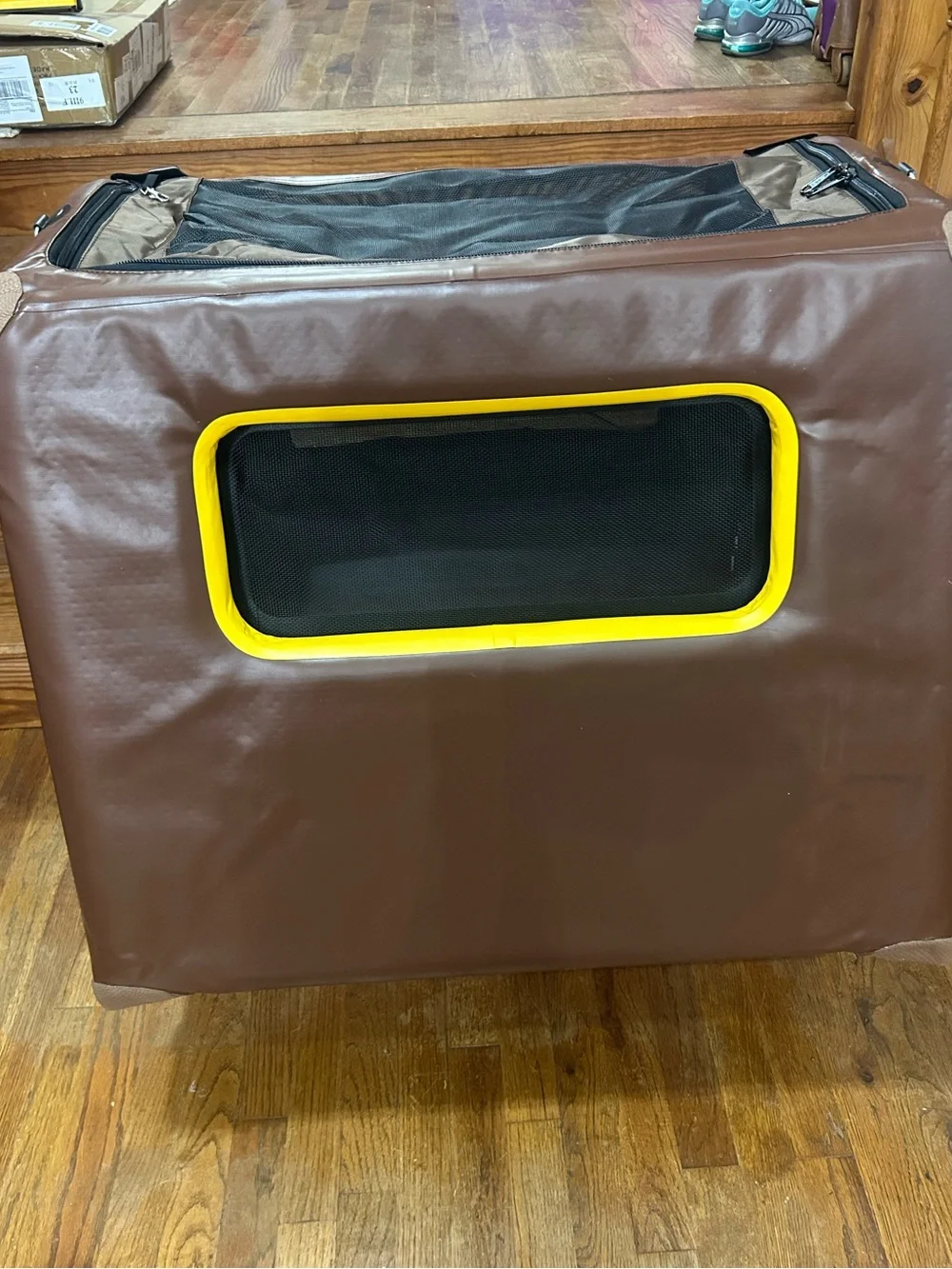 HIGHPI Foldable Brown & Black Pet Carrier - Soft-Sided Travel Crate